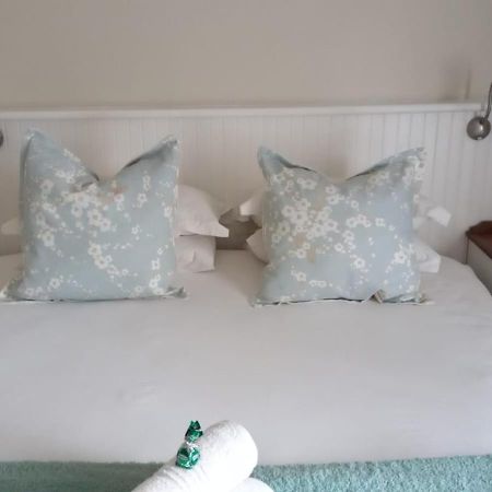 גרהמסטאון 137 High Street Guest House מראה חיצוני תמונה