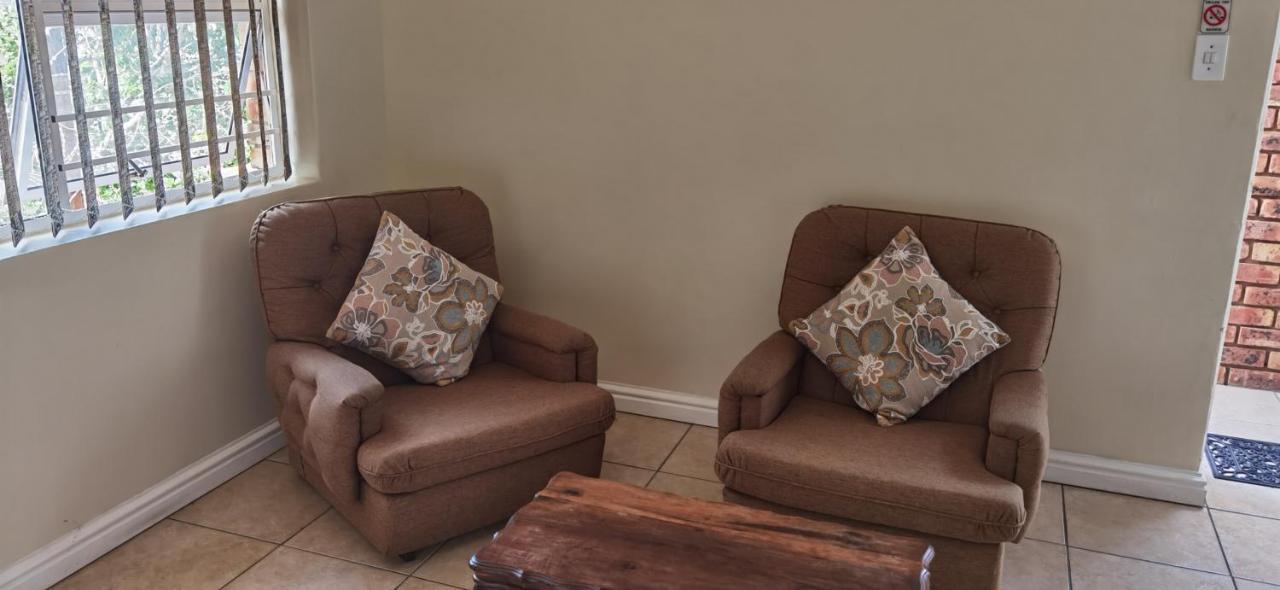 גרהמסטאון 137 High Street Guest House מראה חיצוני תמונה