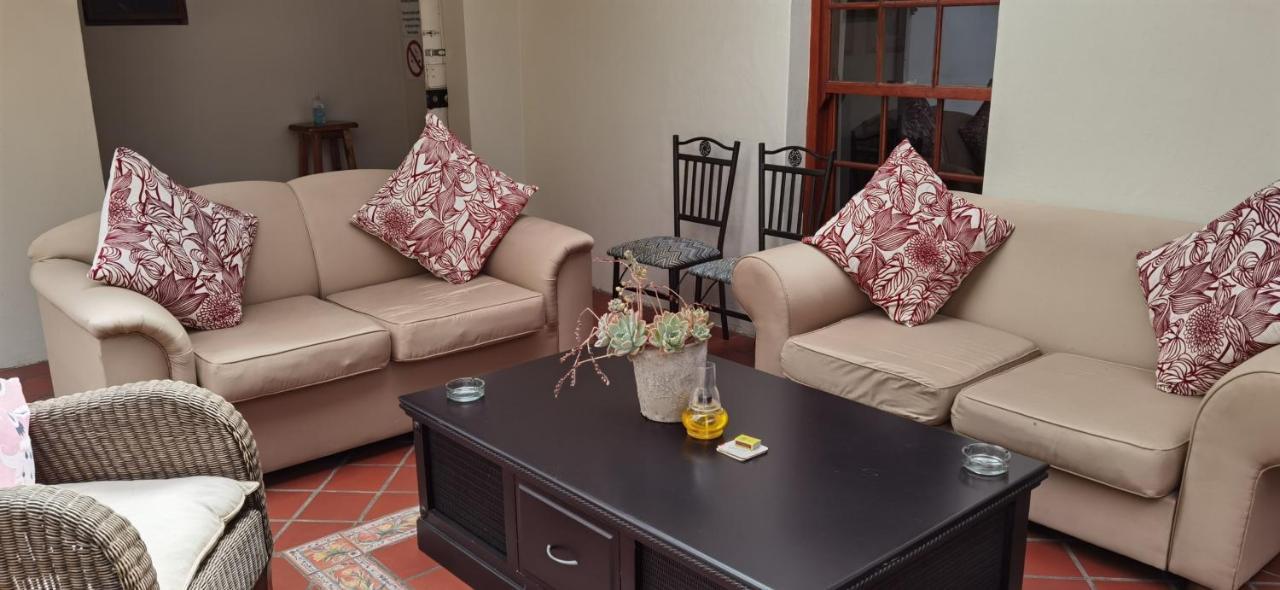 גרהמסטאון 137 High Street Guest House מראה חיצוני תמונה