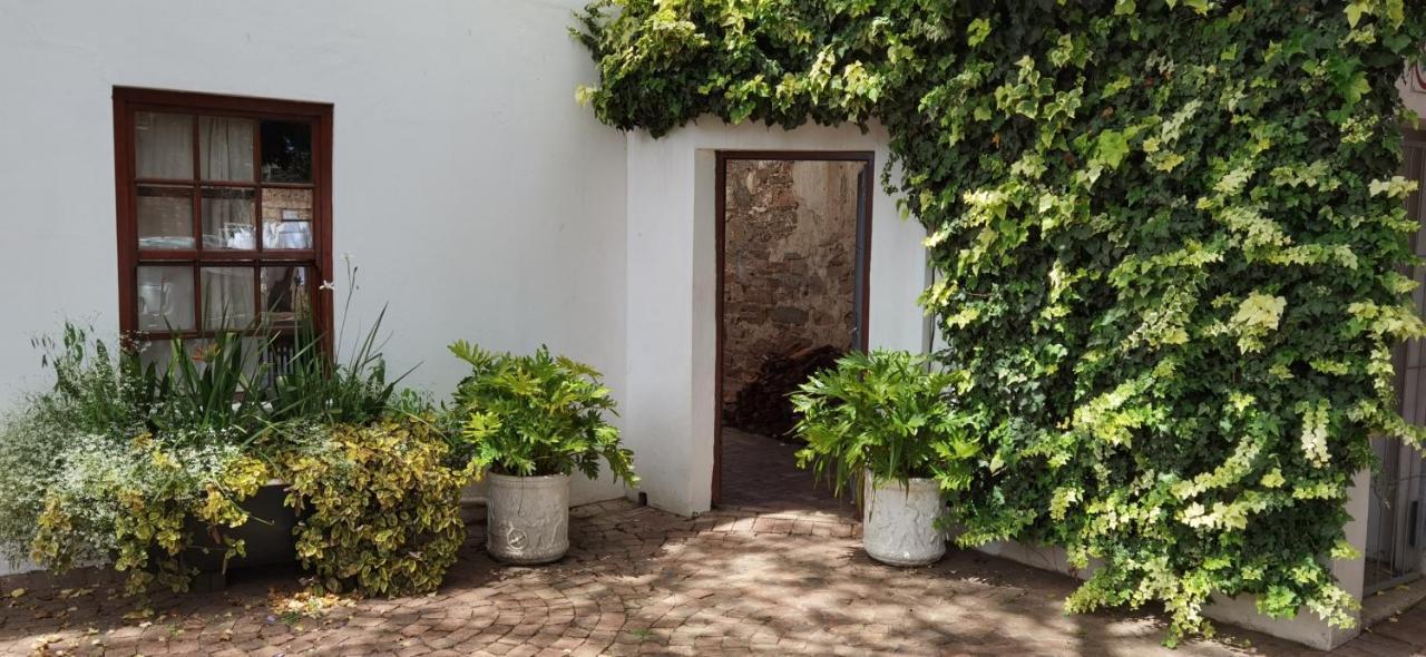 גרהמסטאון 137 High Street Guest House מראה חיצוני תמונה