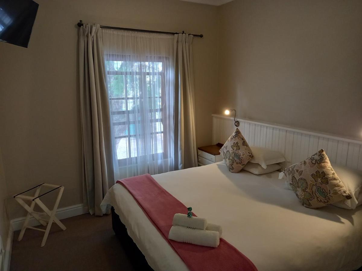 גרהמסטאון 137 High Street Guest House מראה חיצוני תמונה