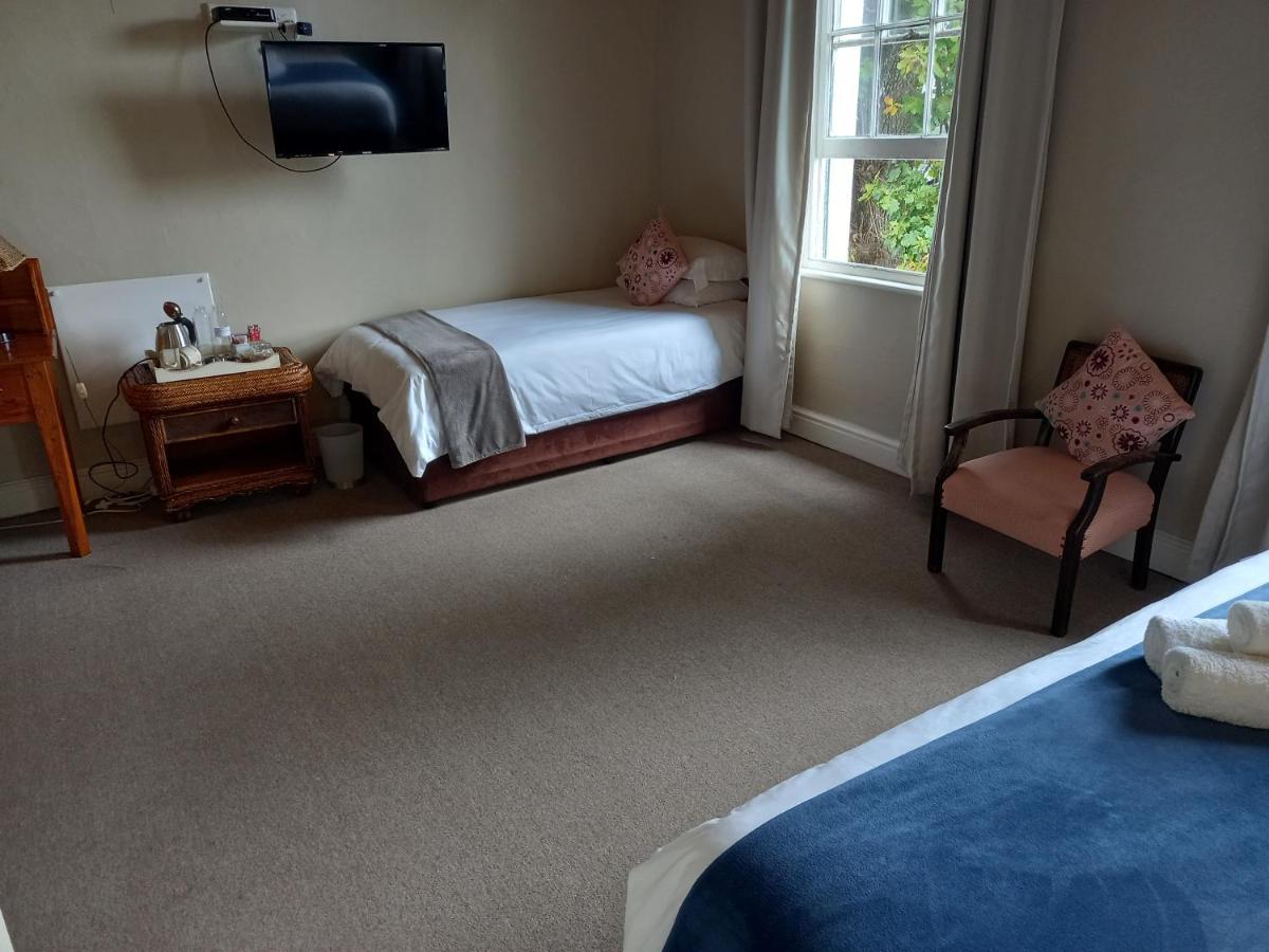 גרהמסטאון 137 High Street Guest House מראה חיצוני תמונה