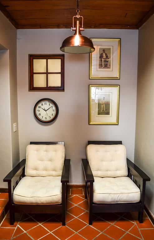 גרהמסטאון 137 High Street Guest House מראה חיצוני תמונה